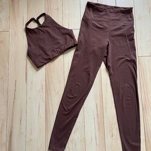 Girlfriend Collective Topanga Bra and High-Rise Compressive Legging in Valley